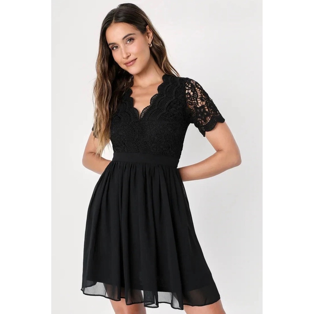 Lulus Angel in Disguise Black Lace Chiffon Mini Dress Short Sleeve V-Neck XS NWT